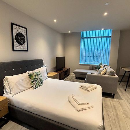 Modern Studio In Bracknell With Free Parking Exterior foto