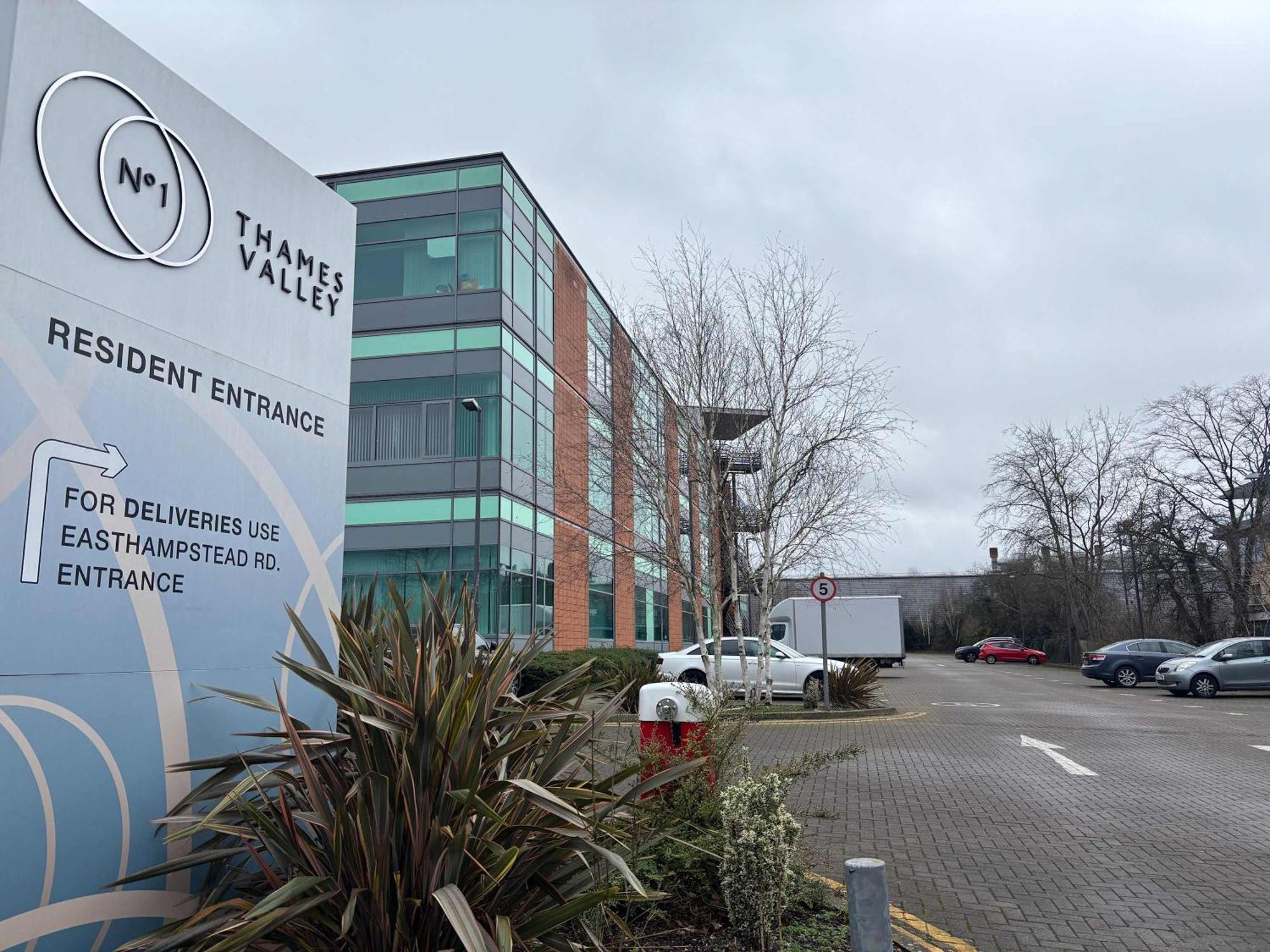 Modern Studio In Bracknell With Free Parking Exterior foto